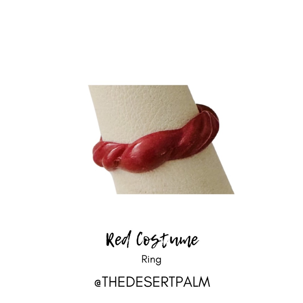 Vintage Red Costume Ring ❤️ | Bold Retro Statement Ring | Size 7